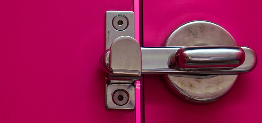 Childproof Gate Lock in Oroville East, California